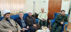 تجلیل از خانواده شهید اسماعیل عبدزاده در صومعه‌سرا به مناسبت سالروز آزادسازی خرمشهر